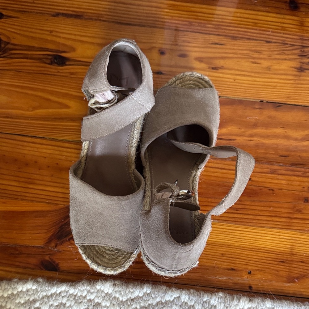 Marc Fisher Women's Tan Espadrille Sandals